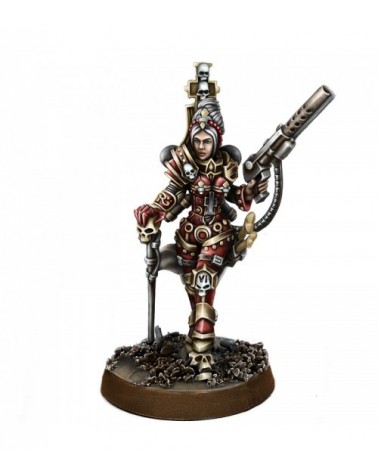 Imperial Female Inquisitor With Flamer